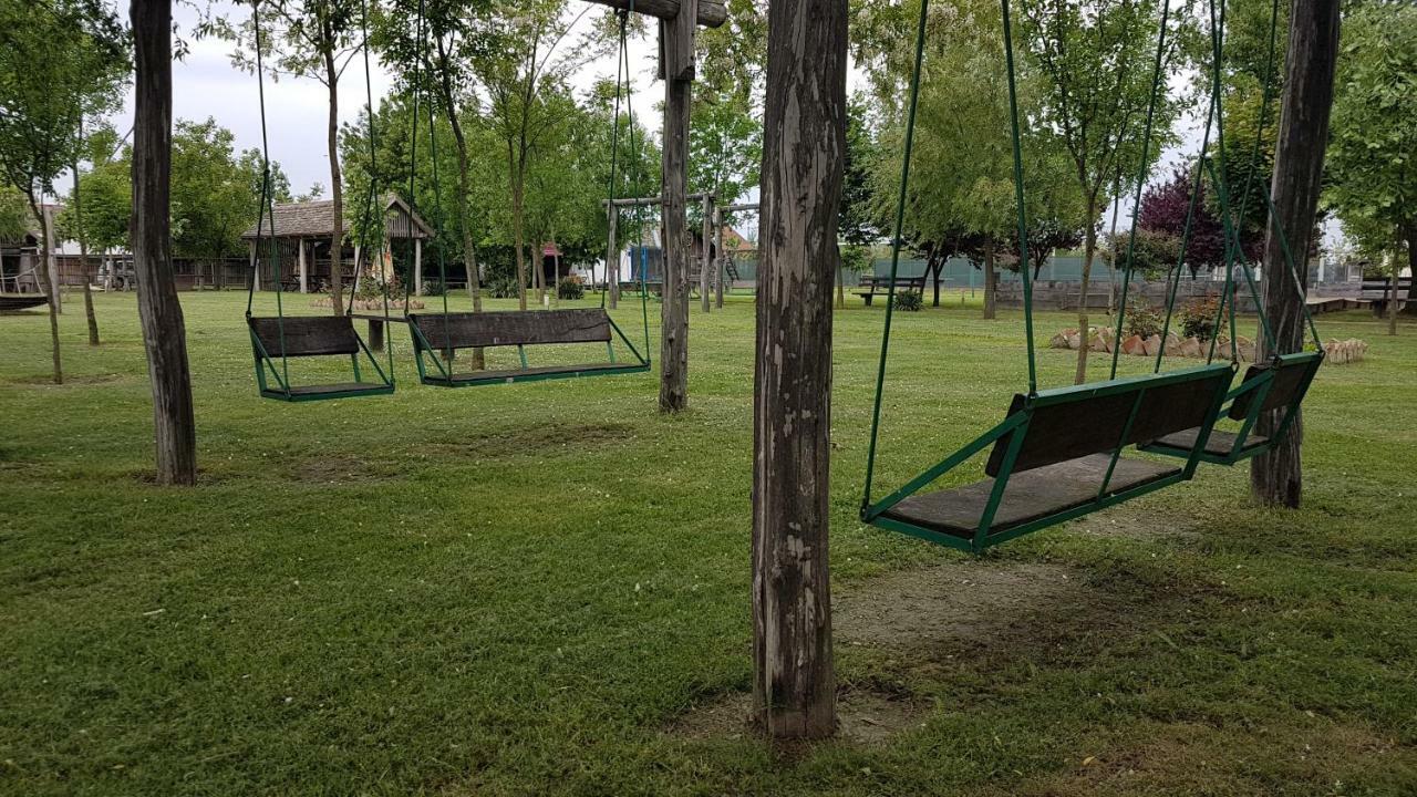 Acin Salas Tordinci Dış mekan fotoğraf